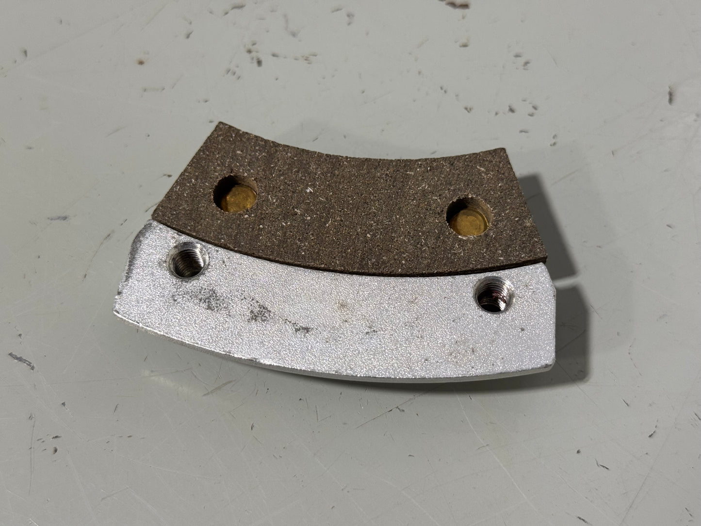 064-01501 Cleveland Backplate for Cessna, Beechcraft