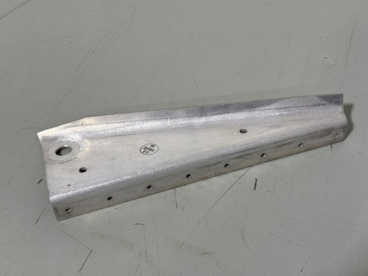5022100-22 Angle Forward RH for Cessna 414