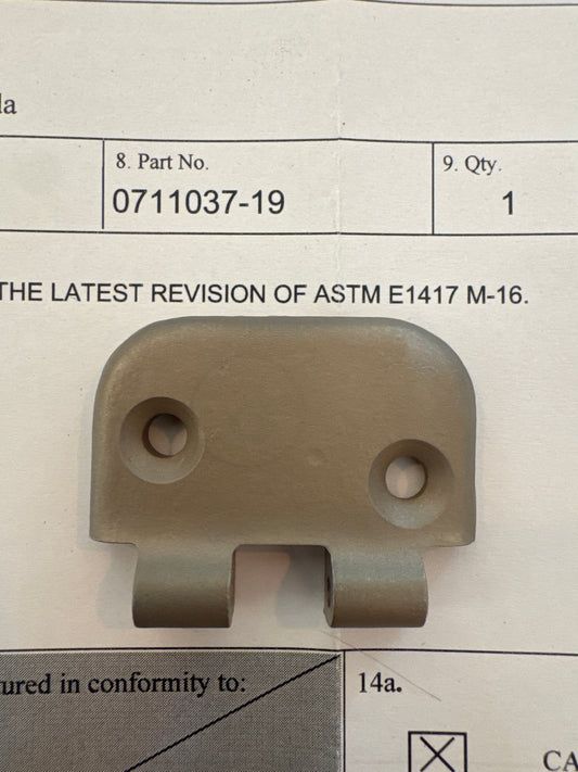 0711037-19 Cessna Hinge half for 180, 182, 185
