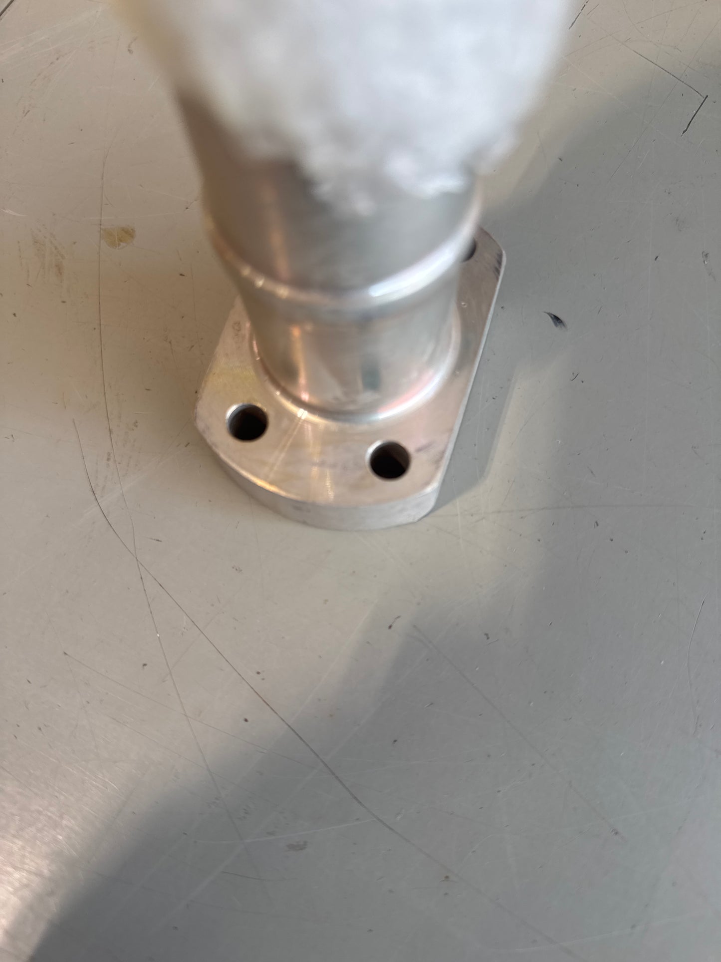 0541124-0 Landing Gear Axle for Cessna 150, 152, 172, 182