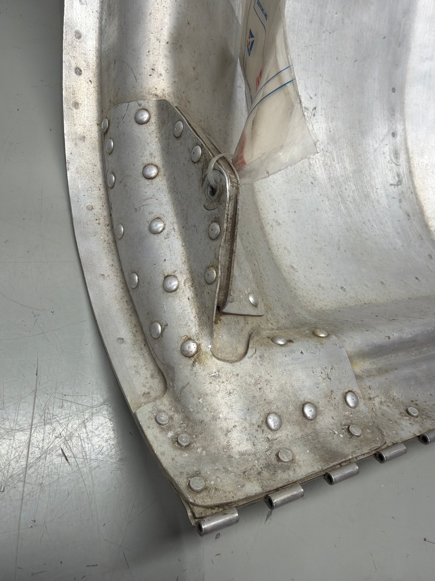 1211456-21 for Cessna 210