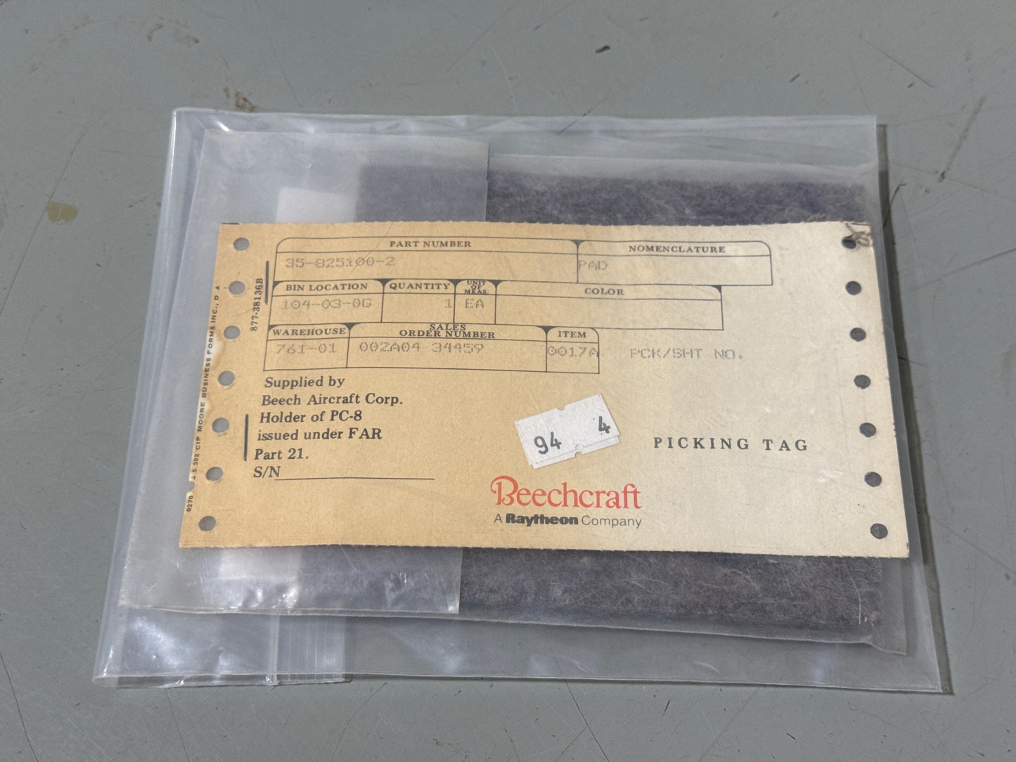 35-825100-2 Nose Gear Felt for Beechcraft