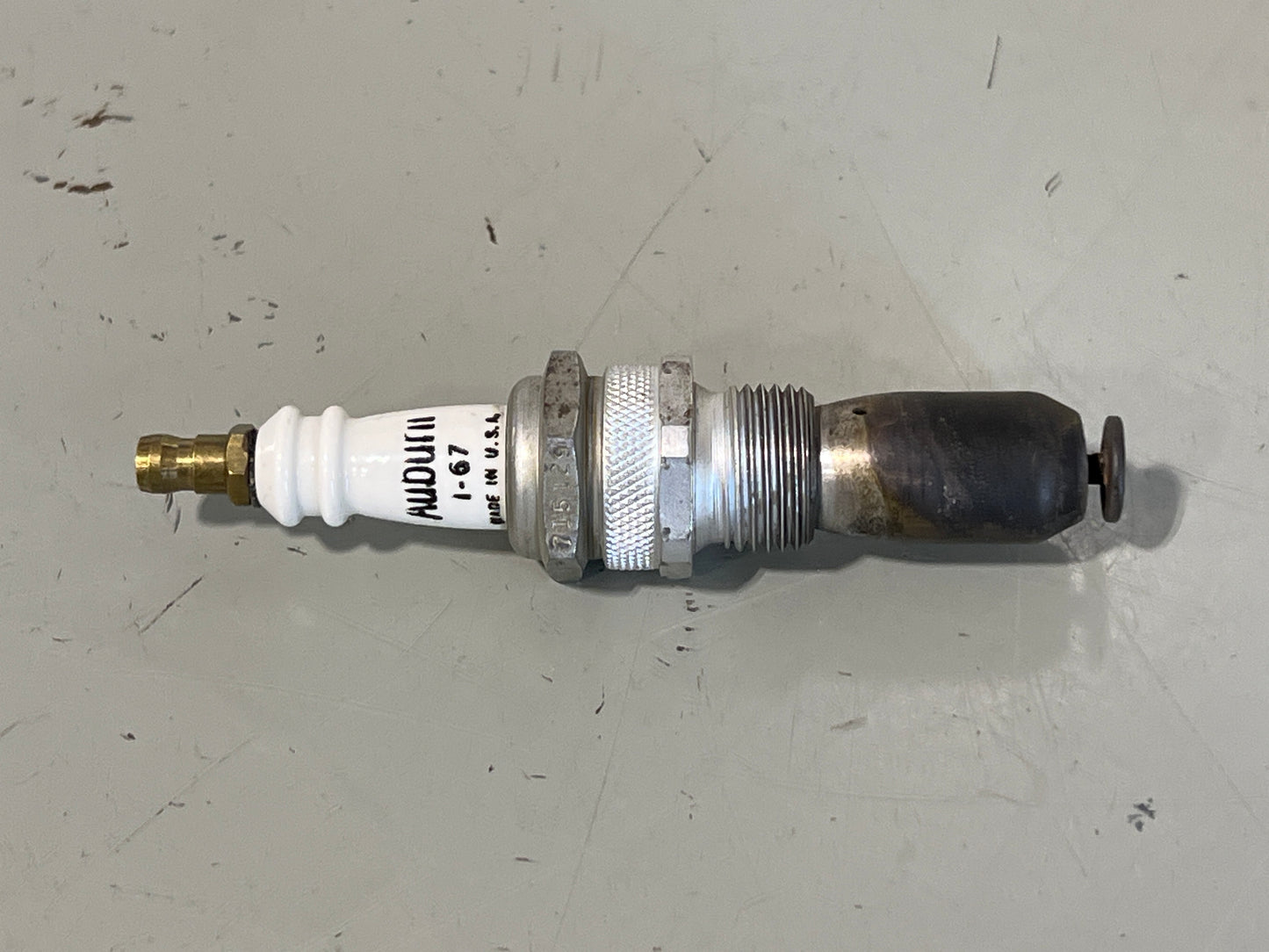 715129 Heater Spark Plug for Cessna, Beechcraft 310, 401