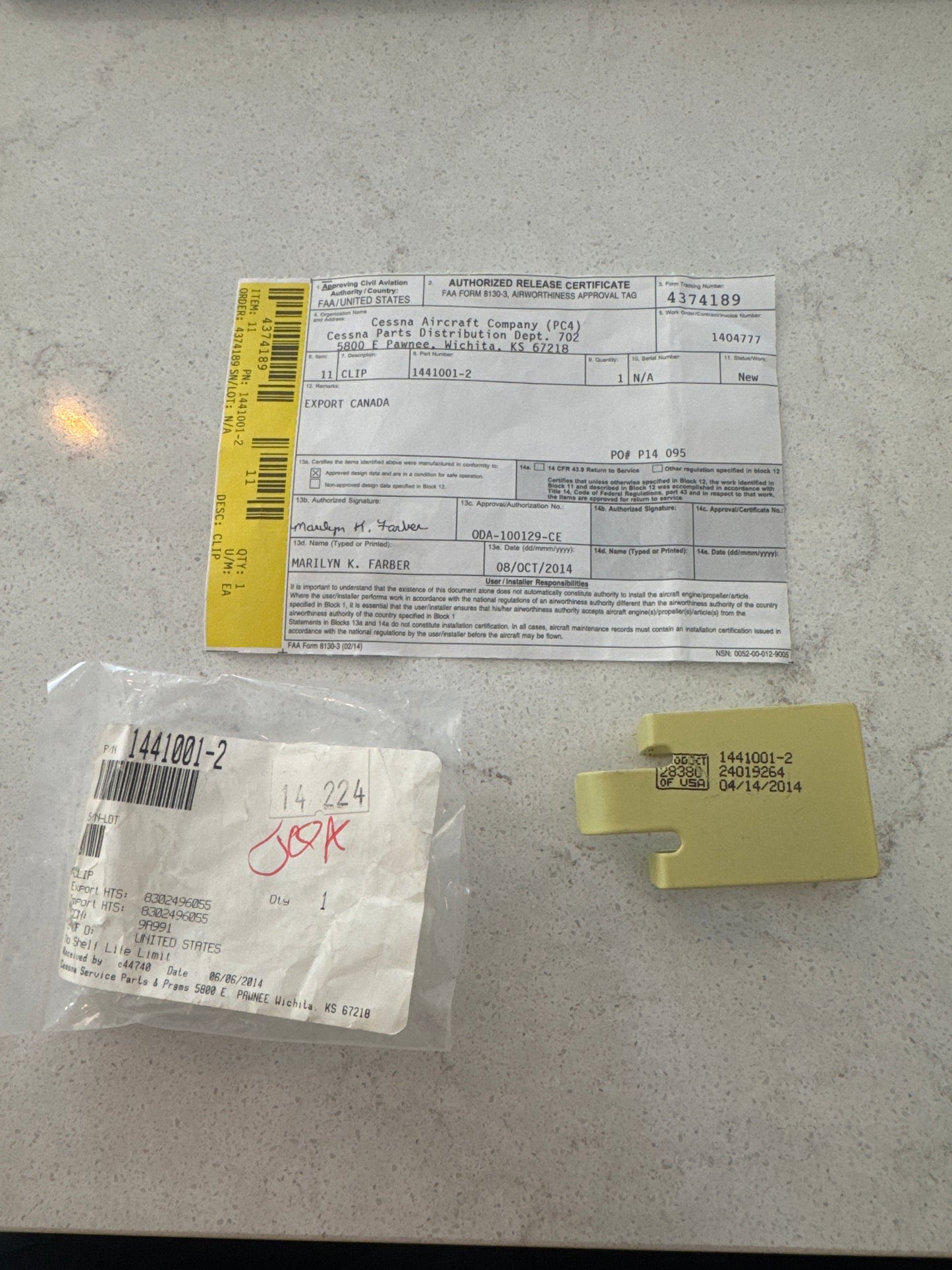 1441001-2 Brake line clip for Cessna 180, 185, 206, 207