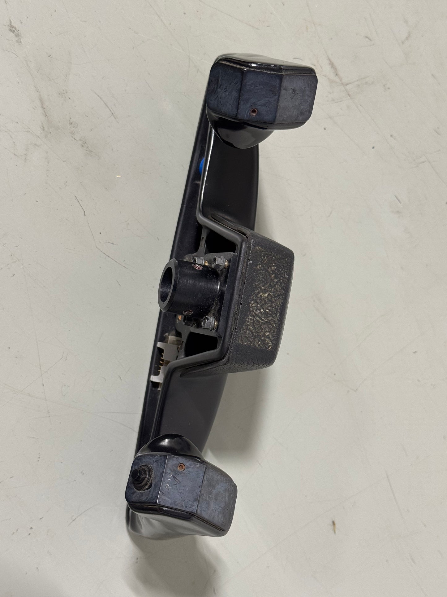 1260243-2 Control Yoke for Cessna 206