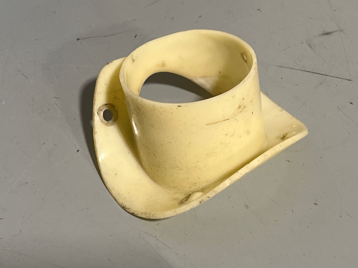 0413157-0 Cabin Air Vent Scoop for Cessna