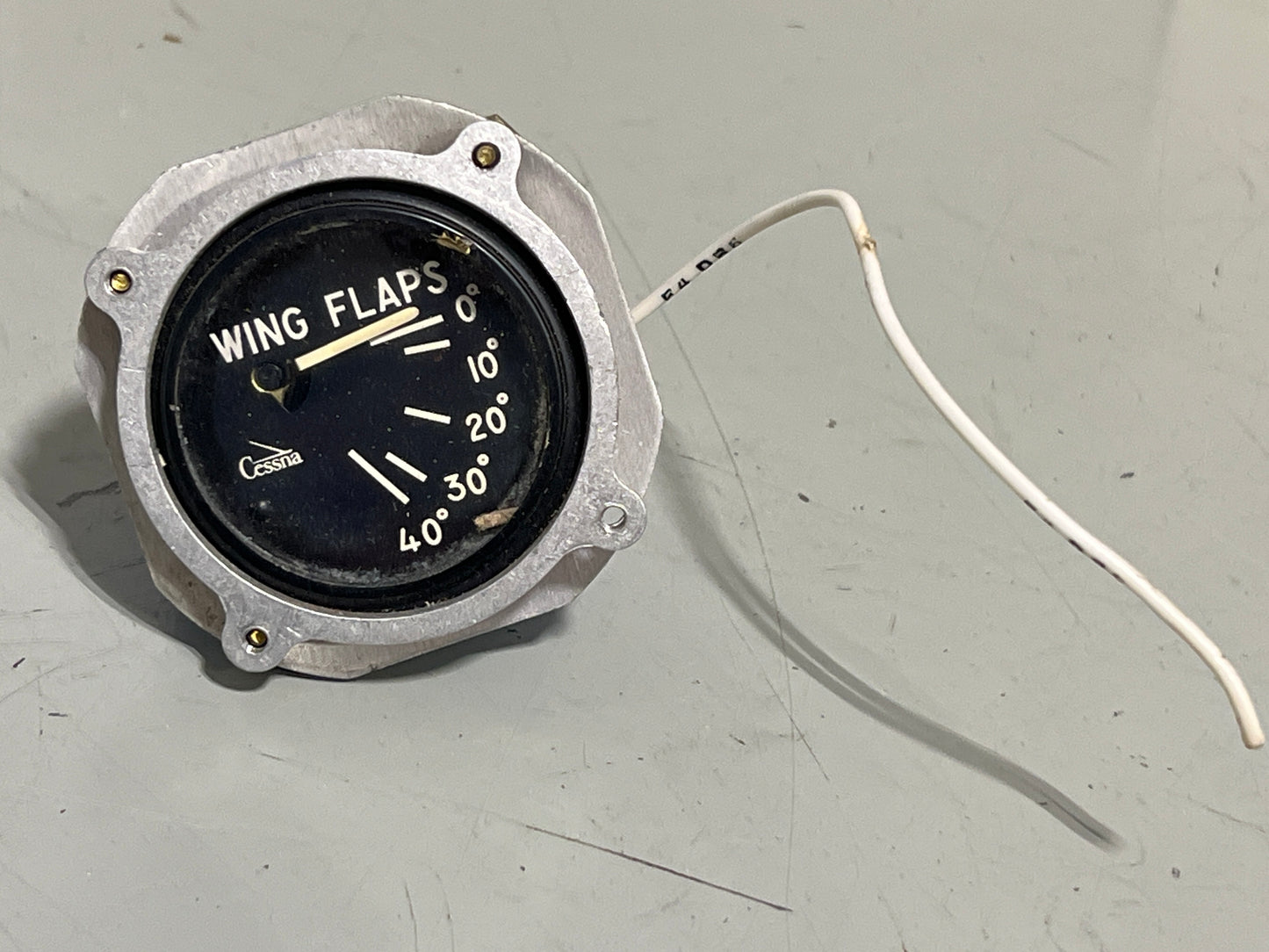 Wing Flap Indicator Gauge for Cessna 210