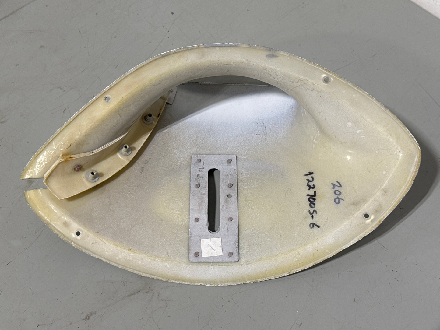 1227005-6 Strut Fairing Upper RH for Cessna 206, 207