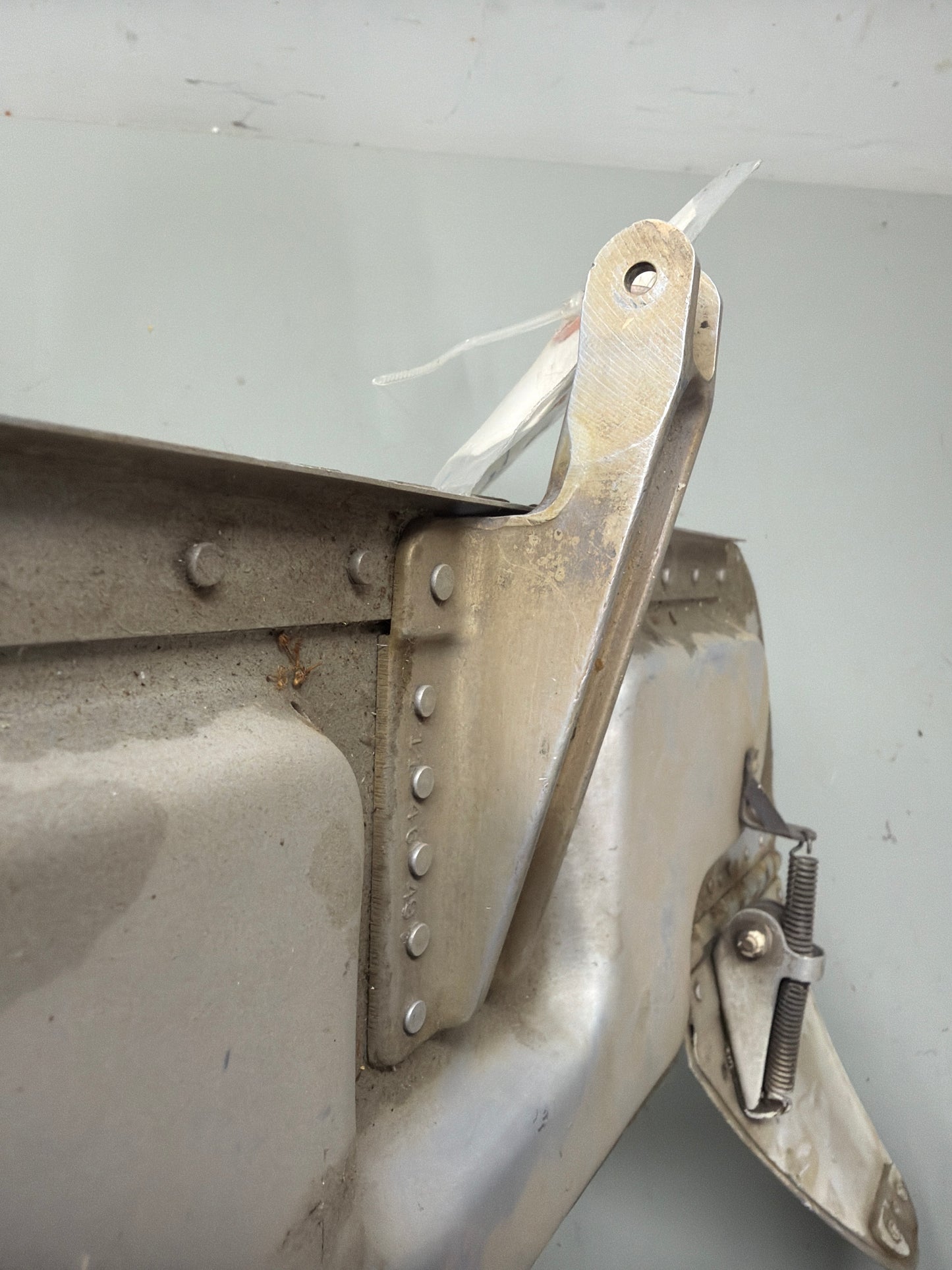 1241158-2 for Cessna 210