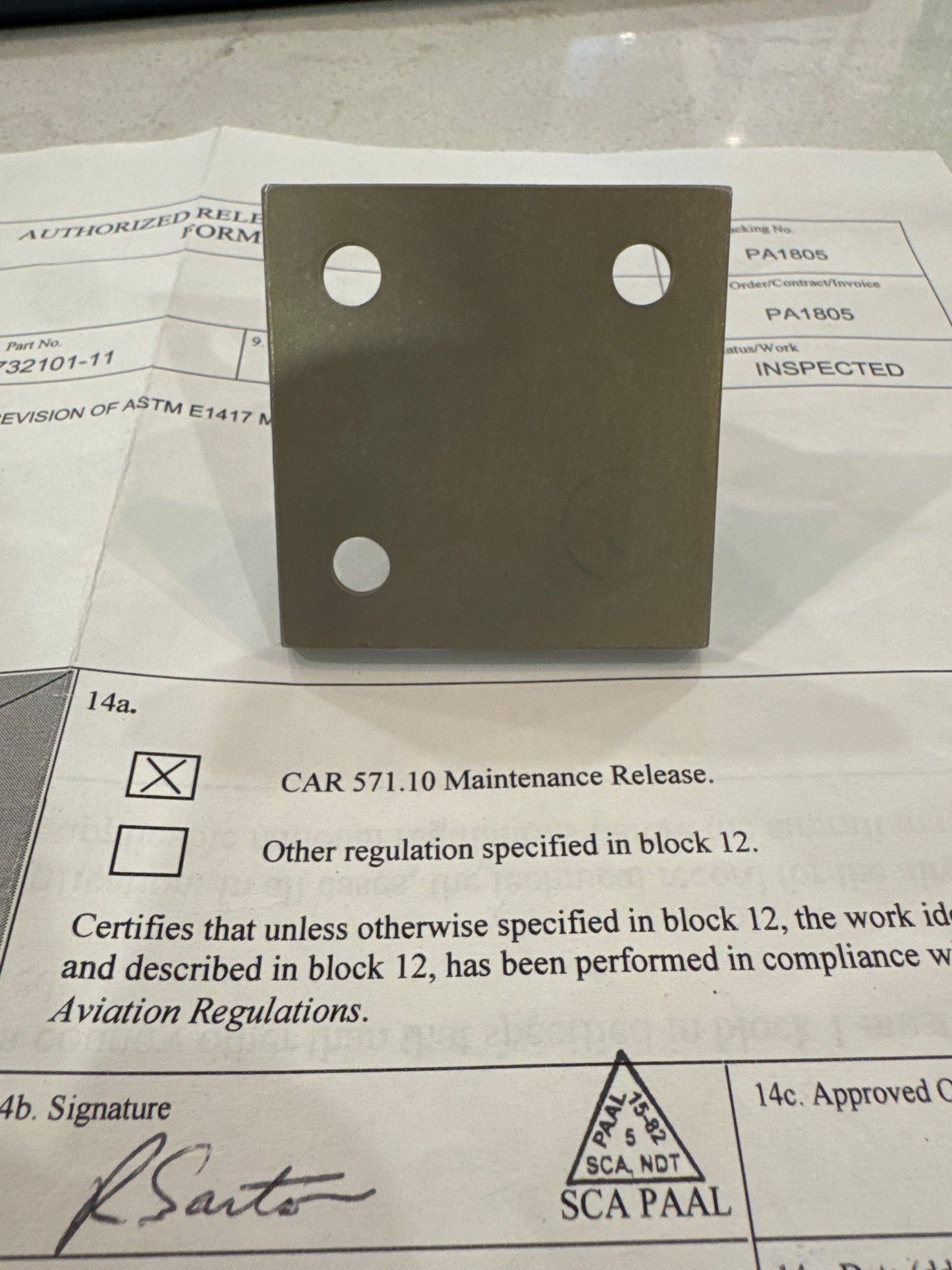 0732101-11 hinge stabilier LH for Cessna 180, 182, 185