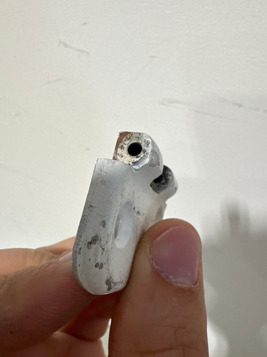 0711037-11 Hinge Half Lower Right Fwd for Cessna 180, 182, 185, 206, 210