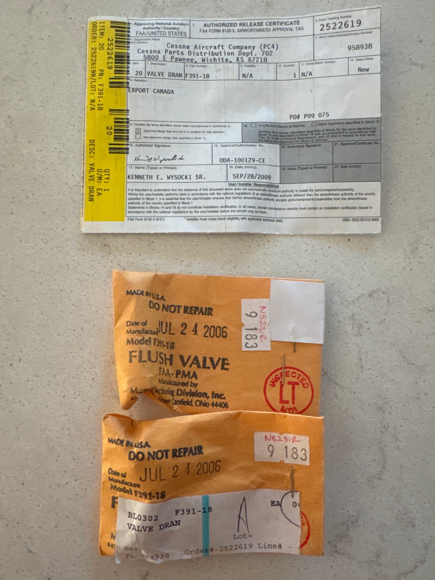 F319-18 fuel drain valve for Cessna