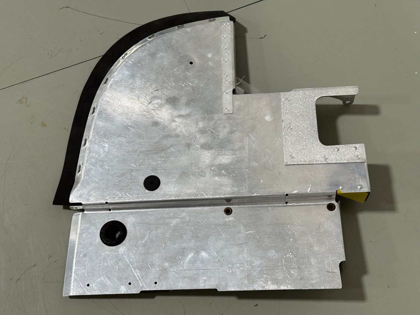 1250100-32 Rear RH Baffle for Cessna 206, 207