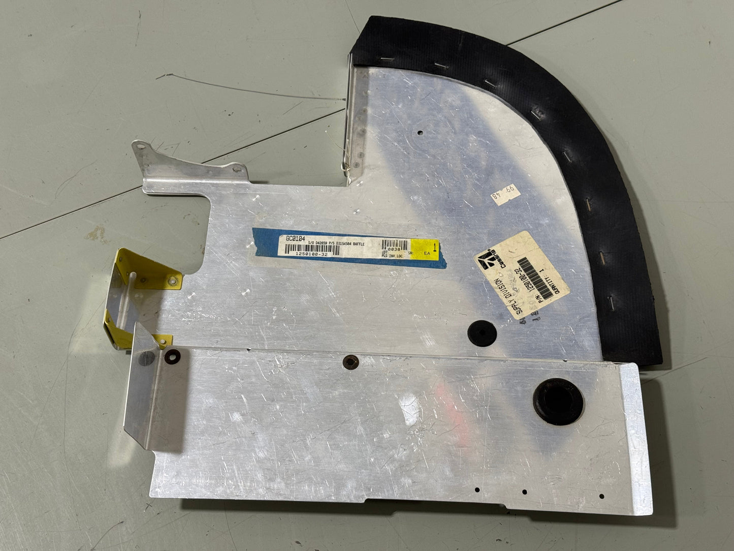 1250100-32 Rear RH Baffle for Cessna 206, 207