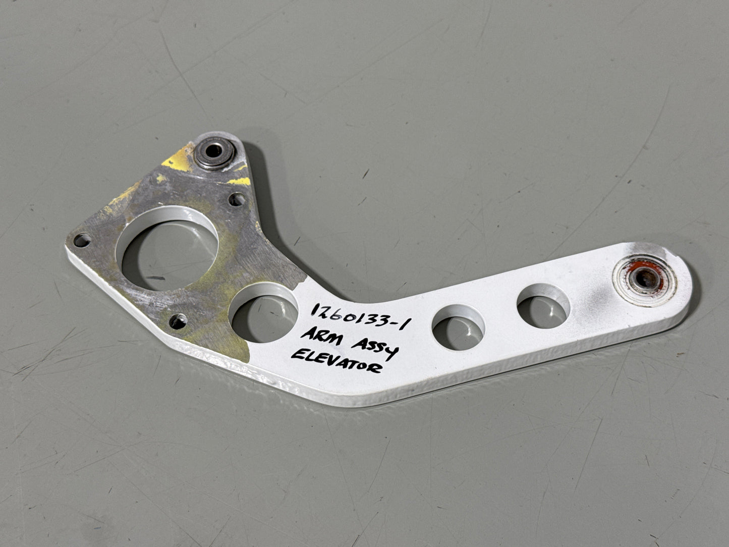 1260133-1 Elevator Arm Assembly for Cessna 206, 210