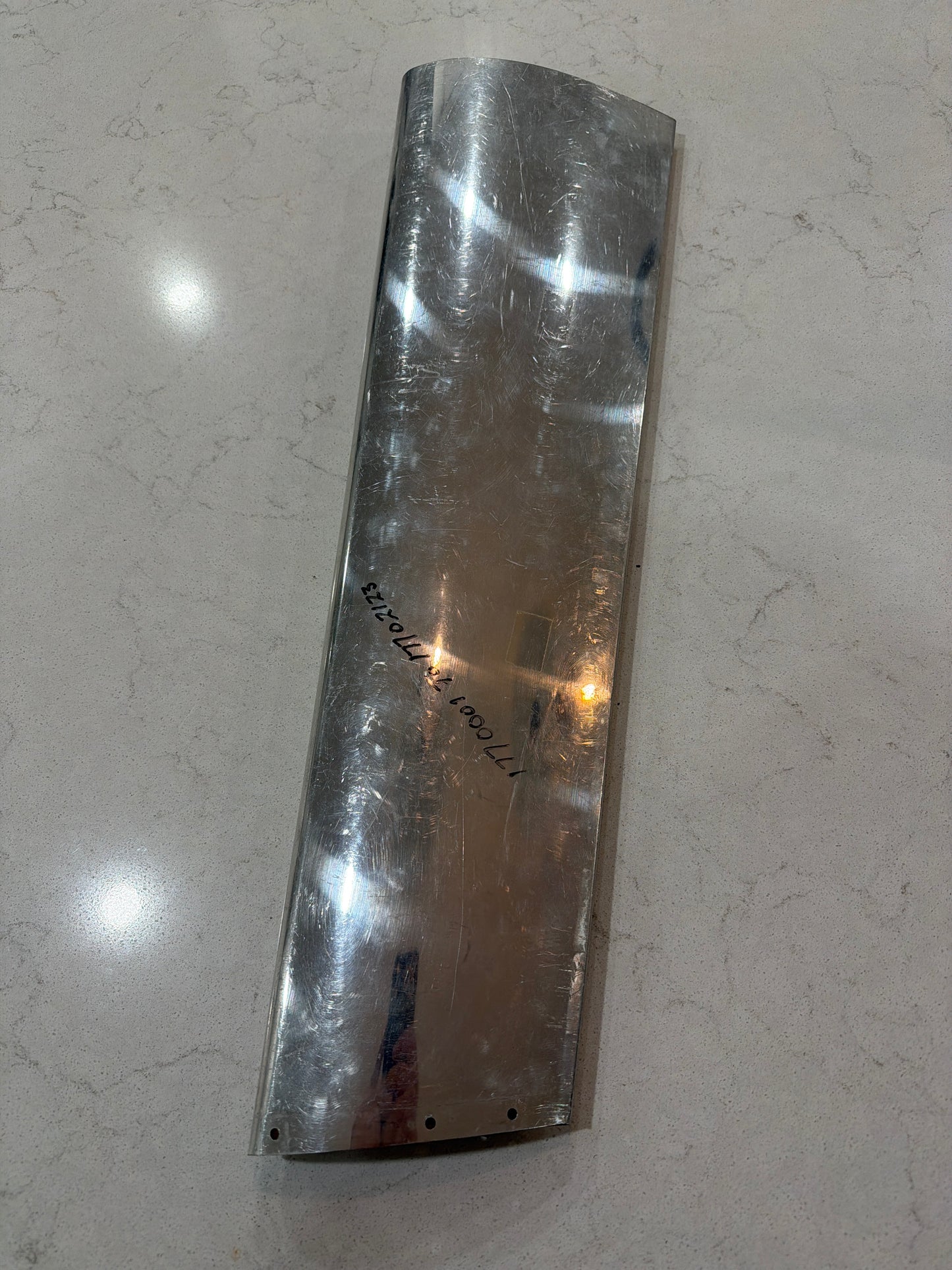 1741004-13 gear leg fairing for Cessna