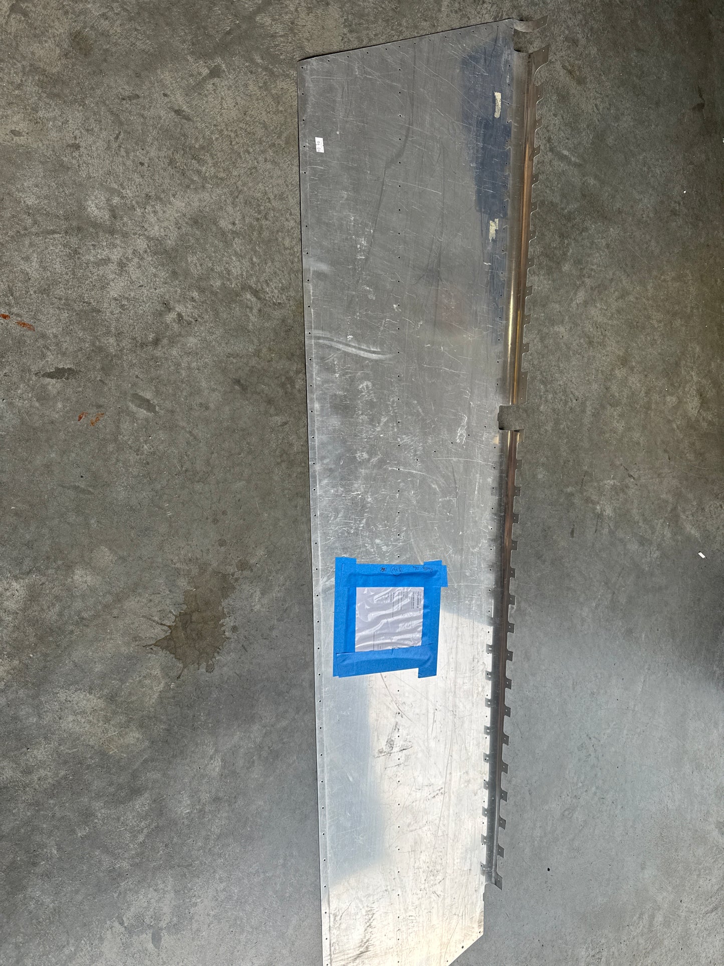 1733000-2 Cessna Cessna rudder skin