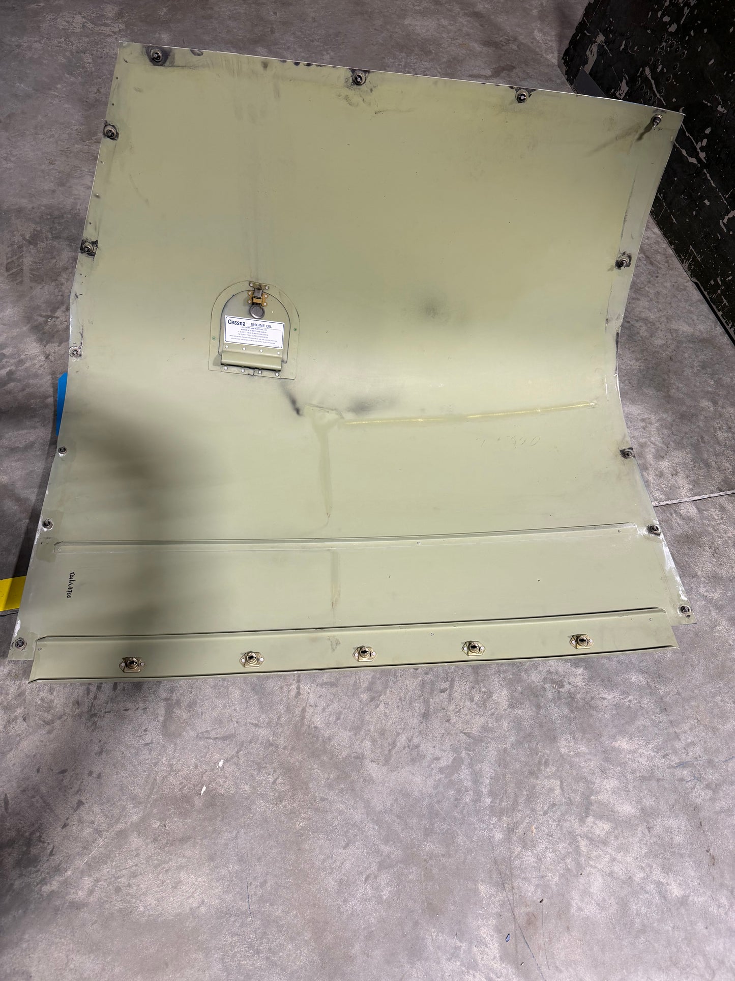 1252100-59 for Cessna 206