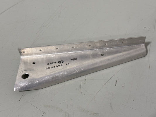 5022100-22 Angle Forward RH for Cessna 414