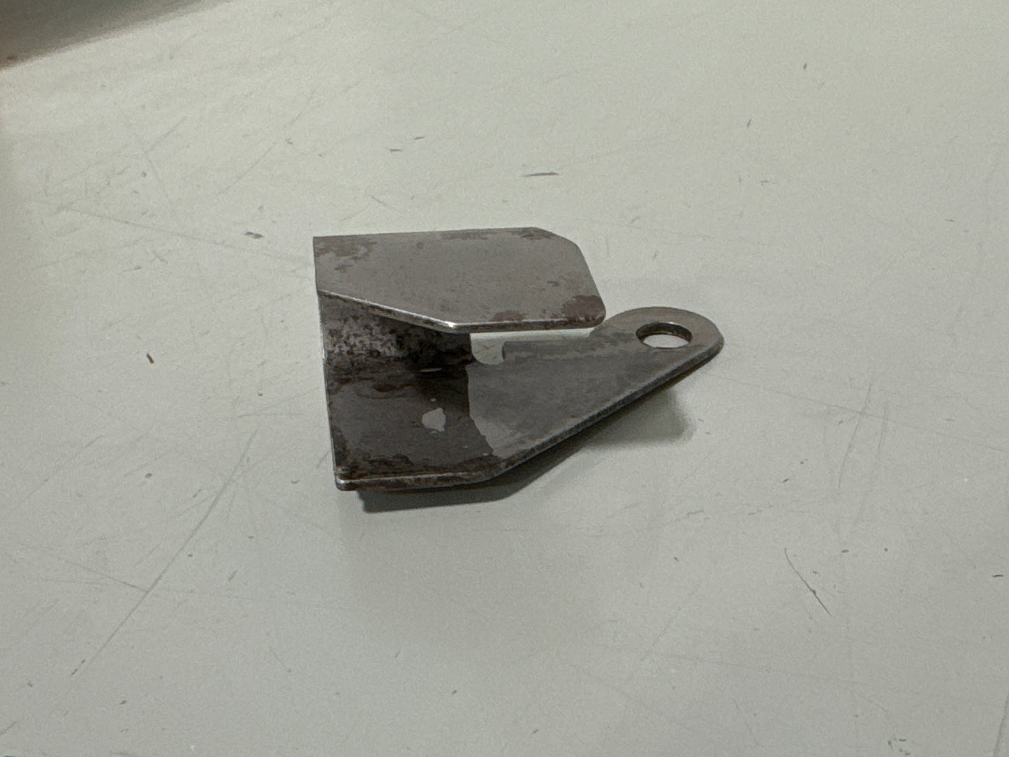 1541038-1 Downlock Stop LH for Cessna