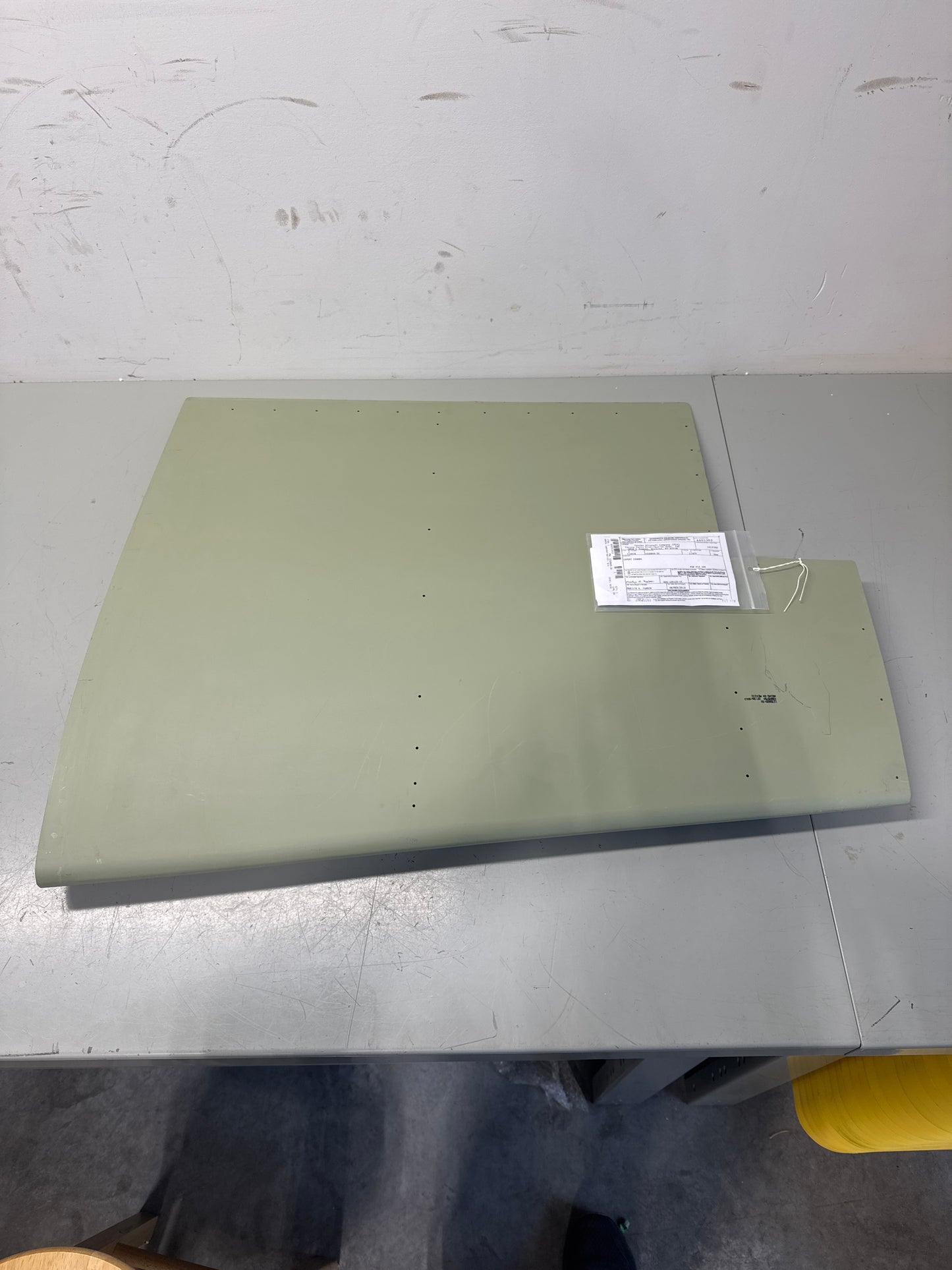 1232600-32 for Cessna 182