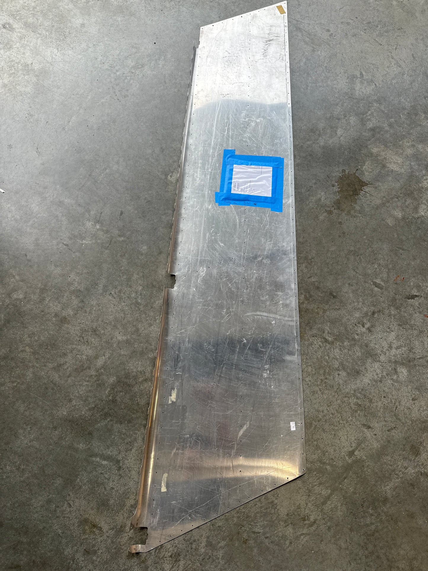 1733000-2 Cessna Cessna rudder skin