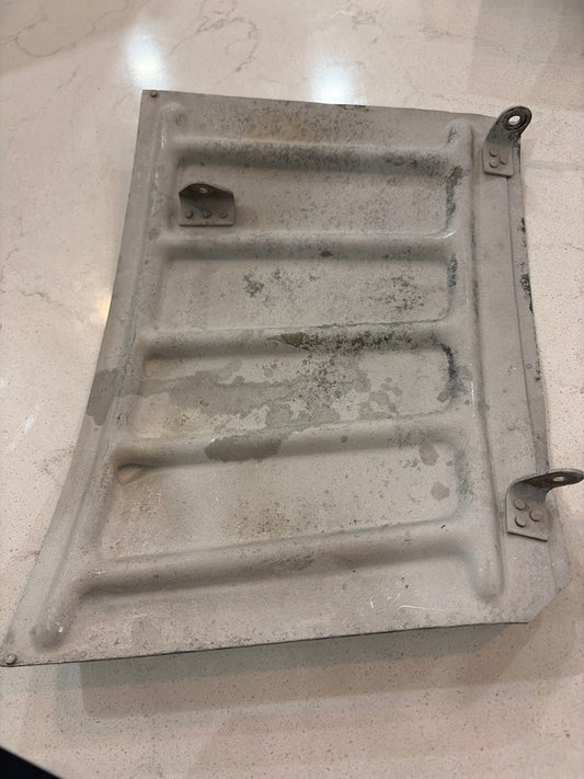 Beechcraft 35 Bonanza BE35 RH Cowl Flap Assembly 35-910053-1