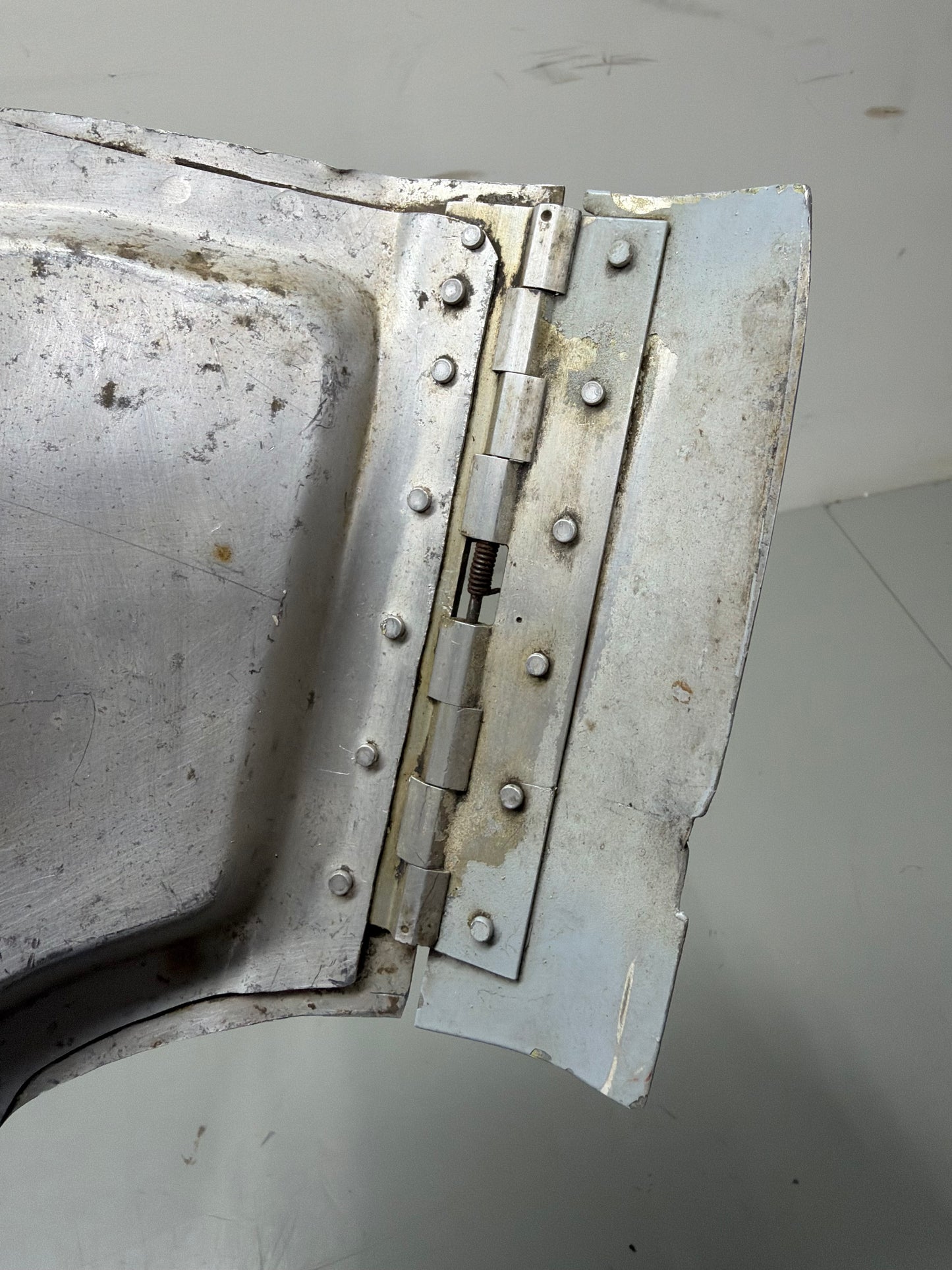 1211447-14 for Cessna 210